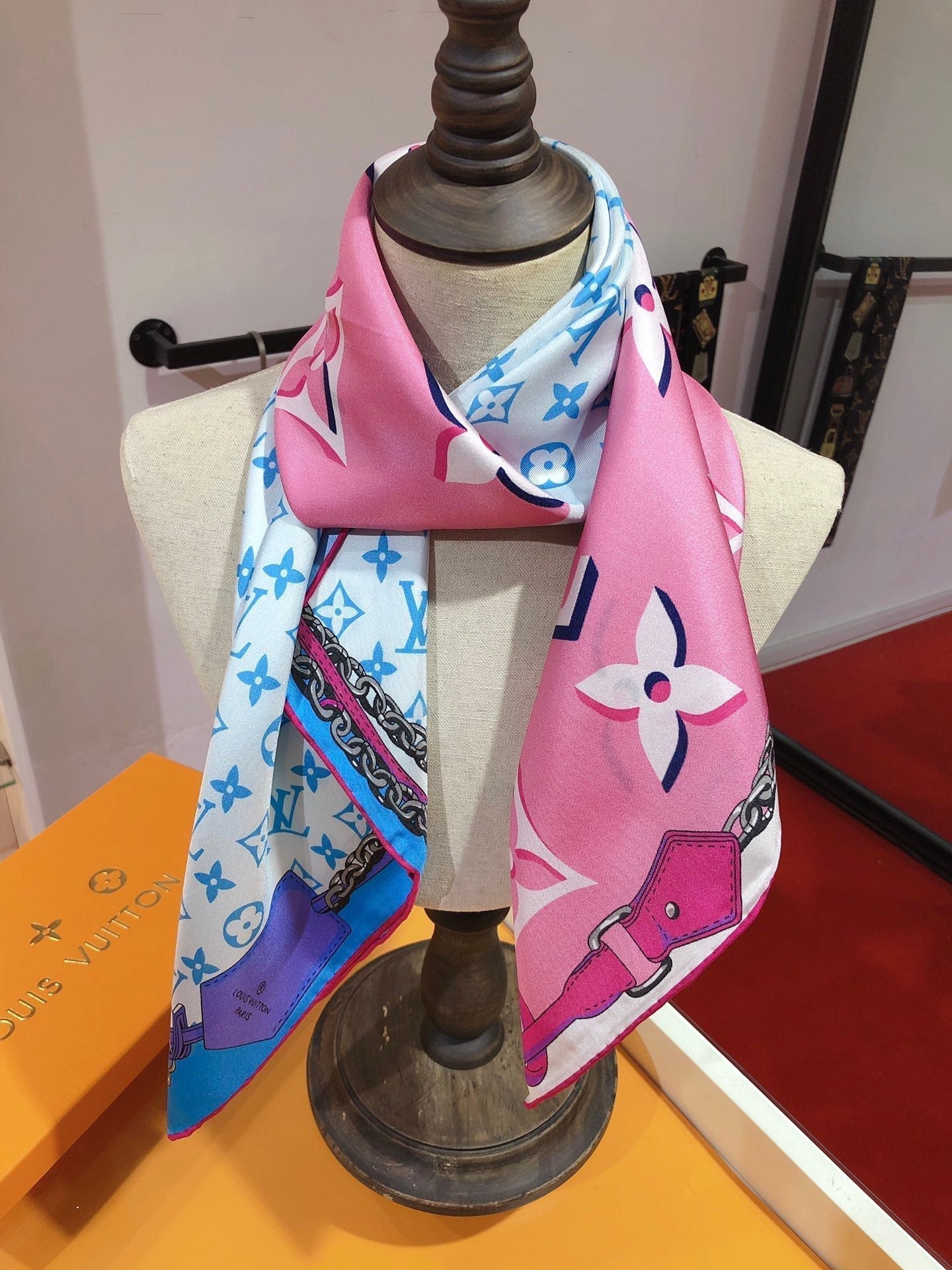 3D Monogram Square Scarf mysite