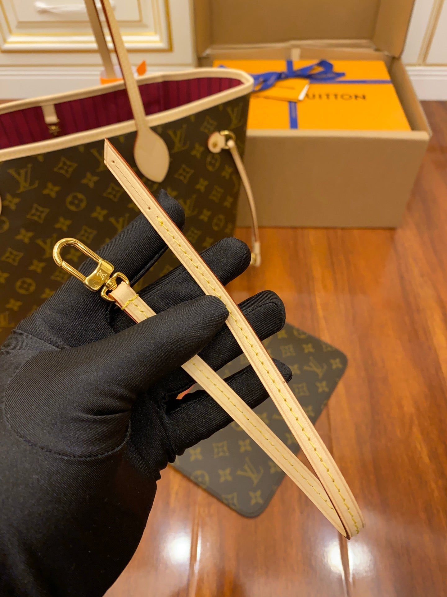 Louis Vuitton Tote Leather Bag mysite