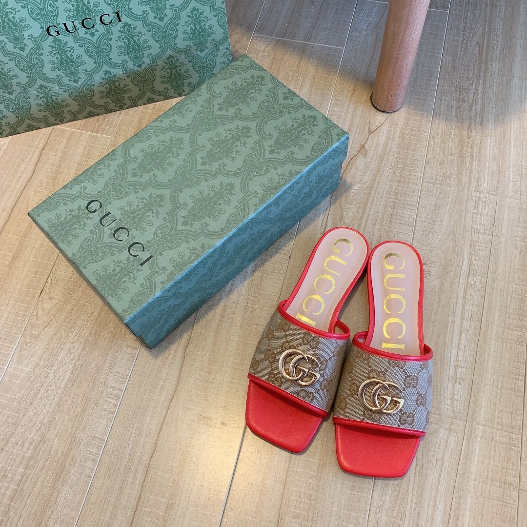 Brown Canvas Embossed Flat Slippers mysite