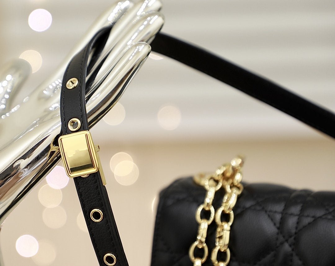 LARGE CARO BAG 28 BLACK SUPPLE CANNAGE CALFSKIN mysite