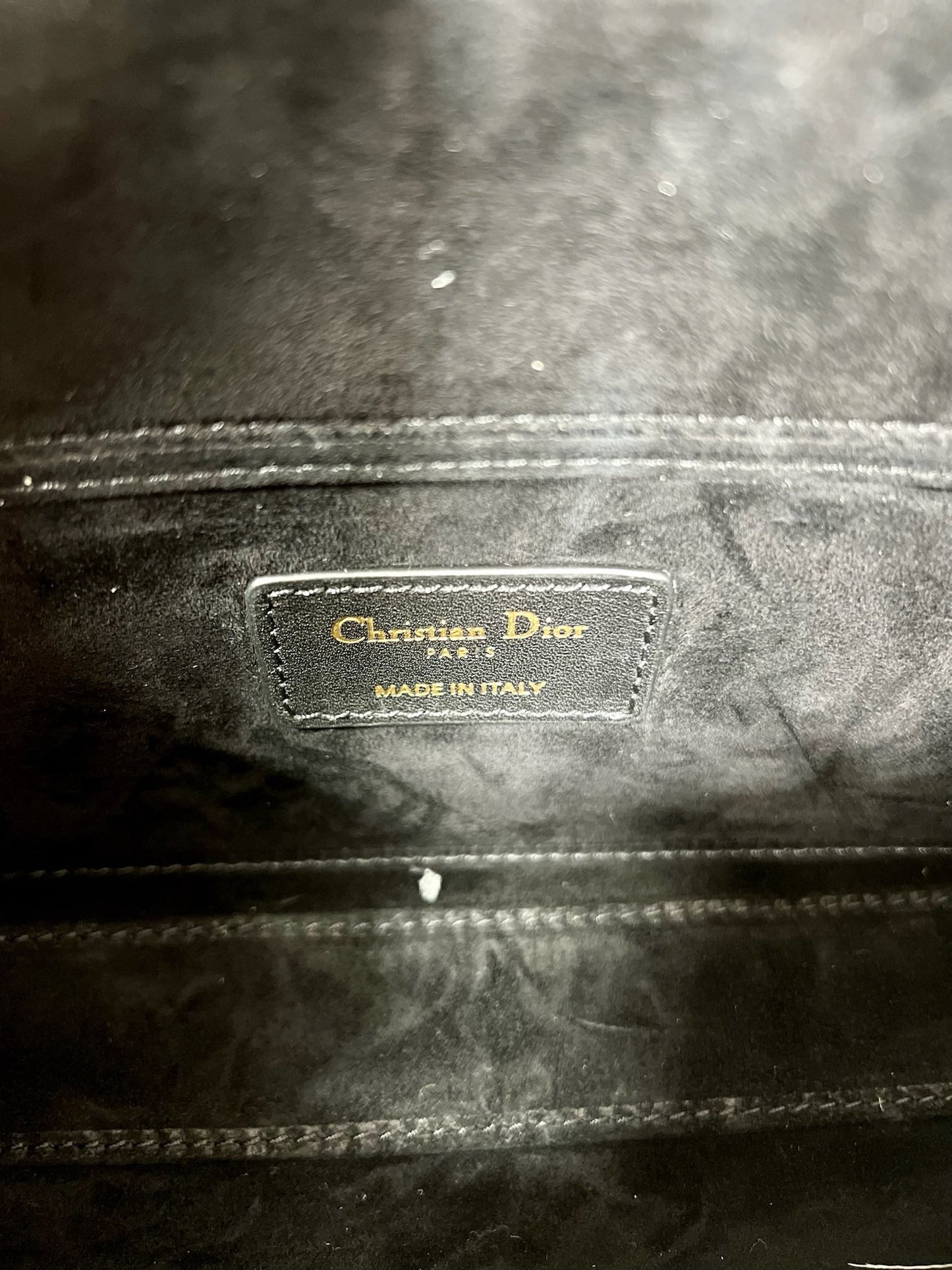 MEDIUM LADY D-JOY 26 BUTTERFLY STUD BLACK LAMBSKIN mysite