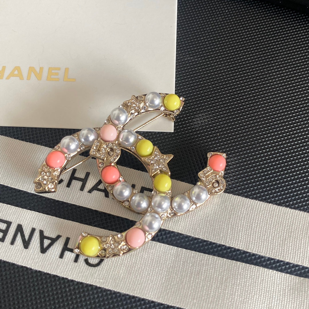 Lucky 5 Stars Colored Brooch mysite