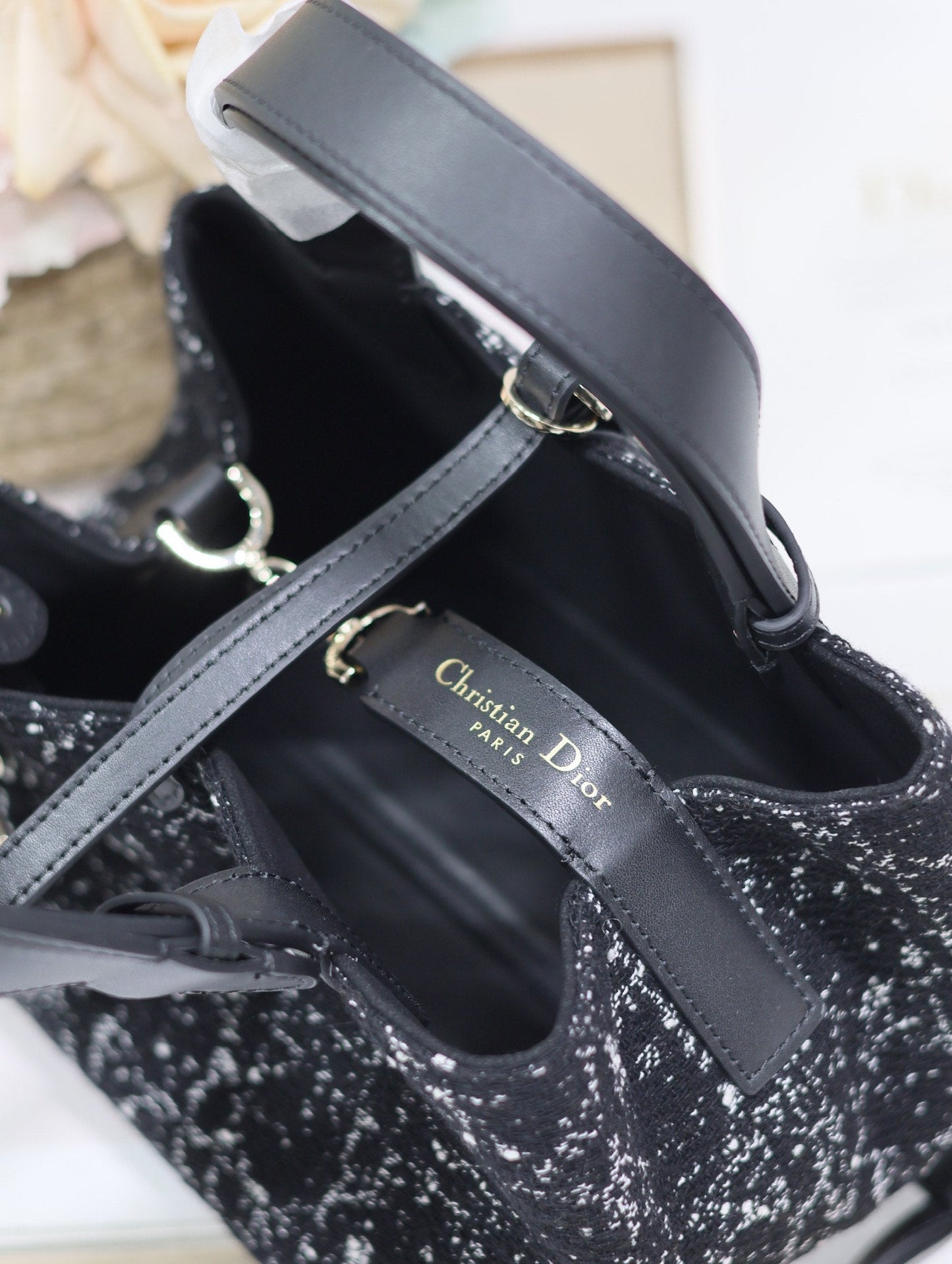 CD Small Toujours 23 Black Tweed 245636 mysite