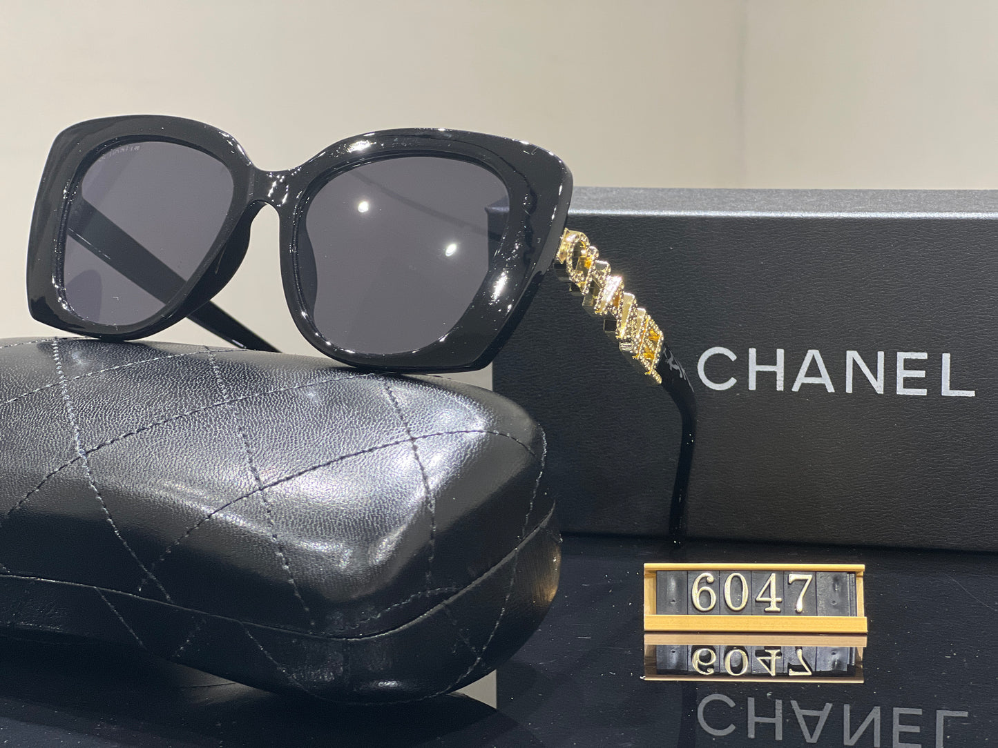 Fashion hot 6 color sunglasses 6047