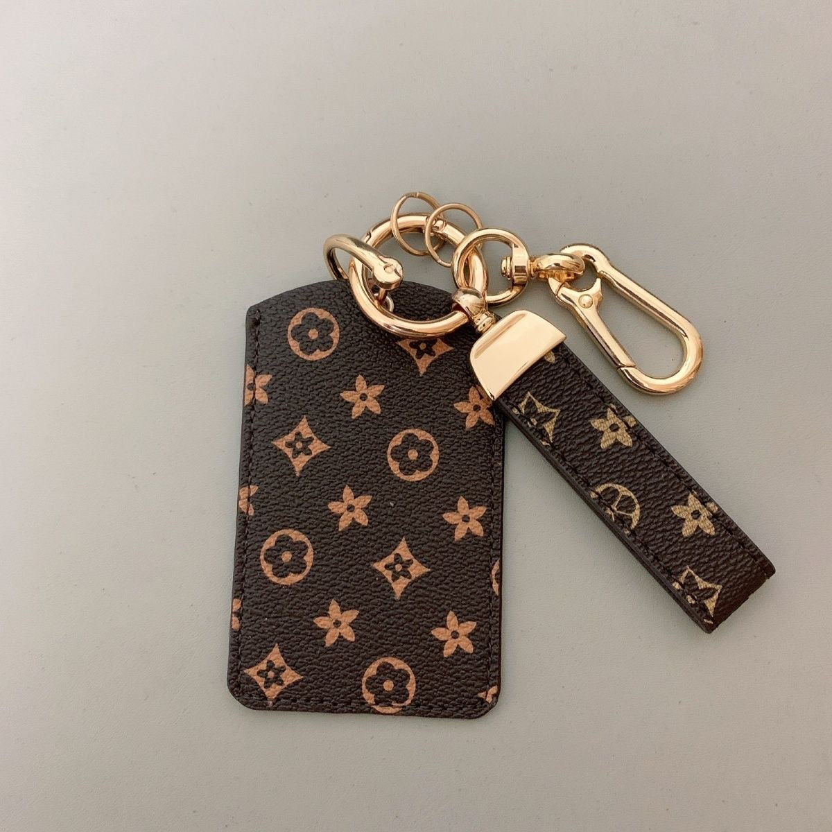 Luxury key case exclusively for Teslas mysite