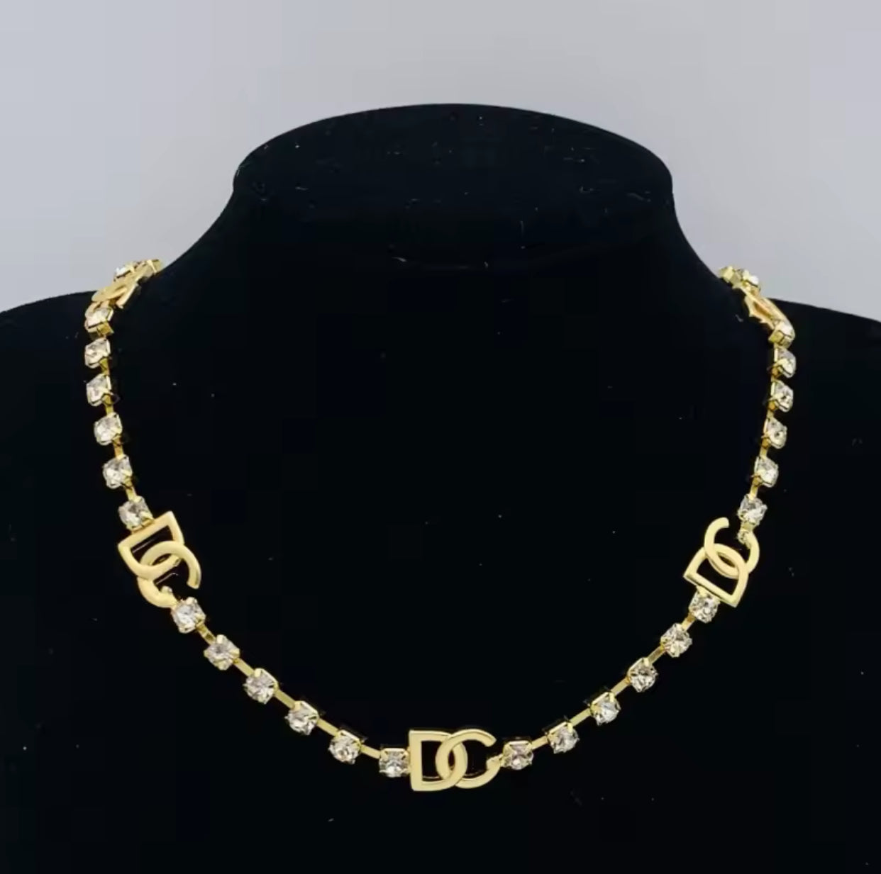 Fashion designer necklace mysite