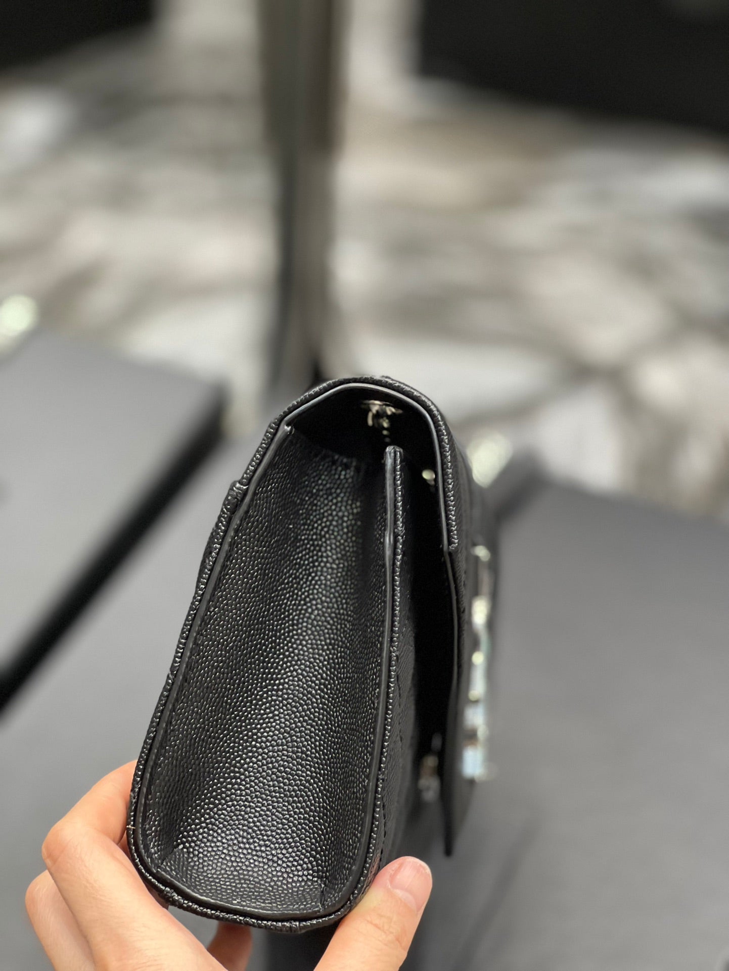 Ysl Envelope Bag 21cm 526286 02 mysite