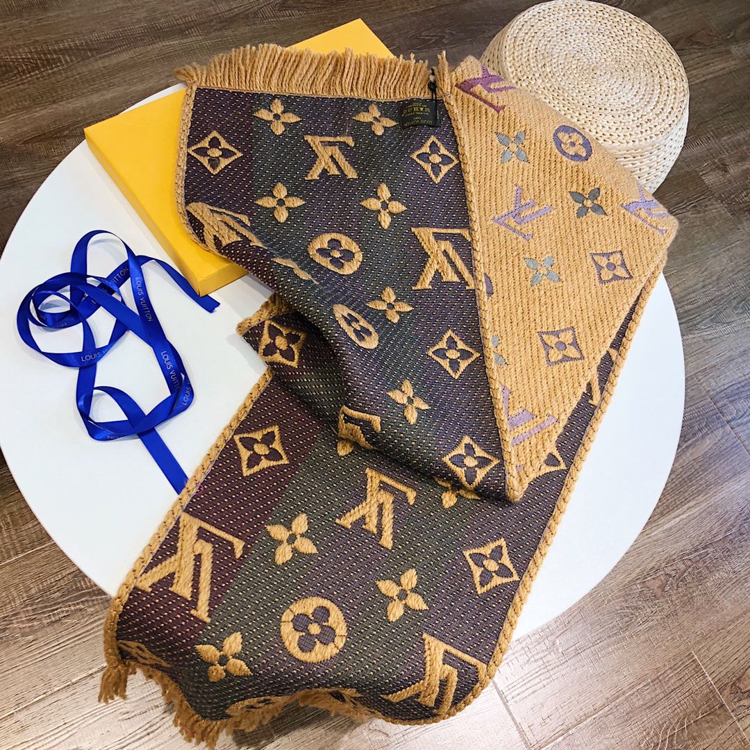 Temperament Monogram Element Scarf mysite