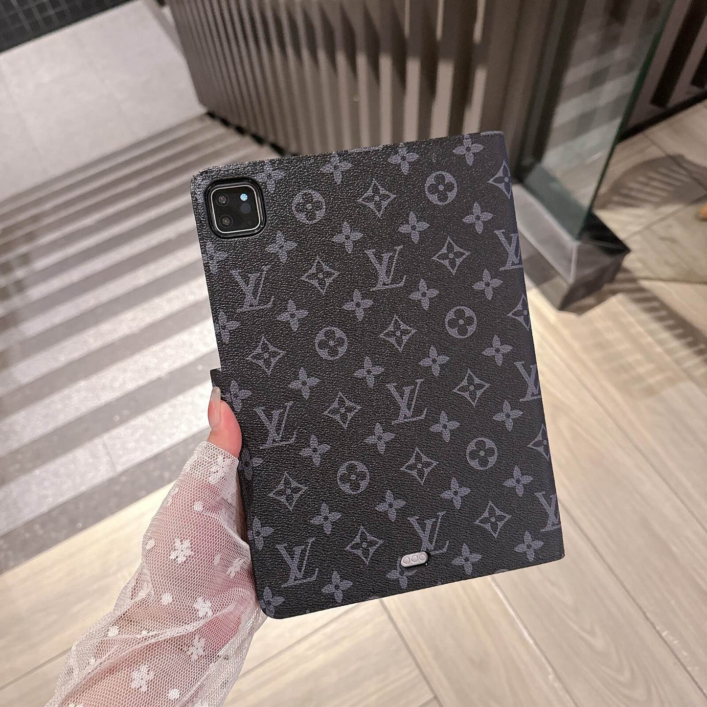 Premium lv ipad case mysite