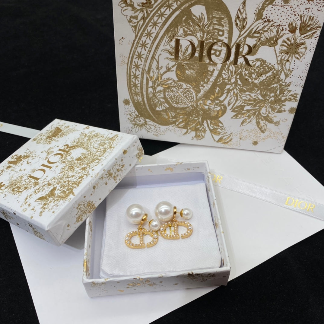 Simple Irregular Pearl Earrings mysite