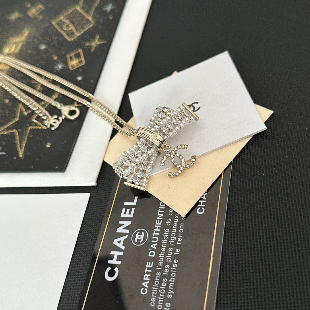 Diamond Bow Pendant Necklace mysite