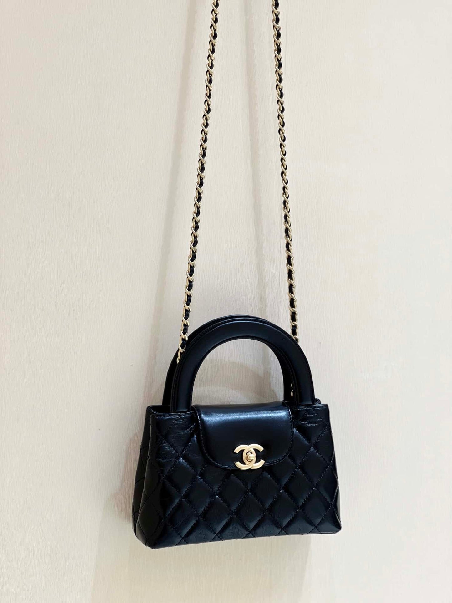 Chanel Kelly Mini Shopping Bag Mini 23K Shiny Aged Calfskin Black 13x19x7cm mysite
