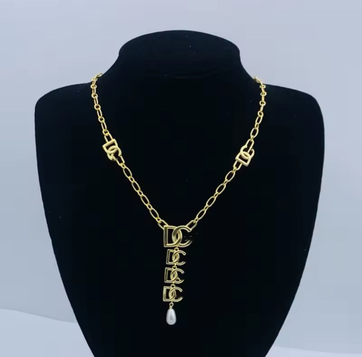 Fashion designer necklace mysite