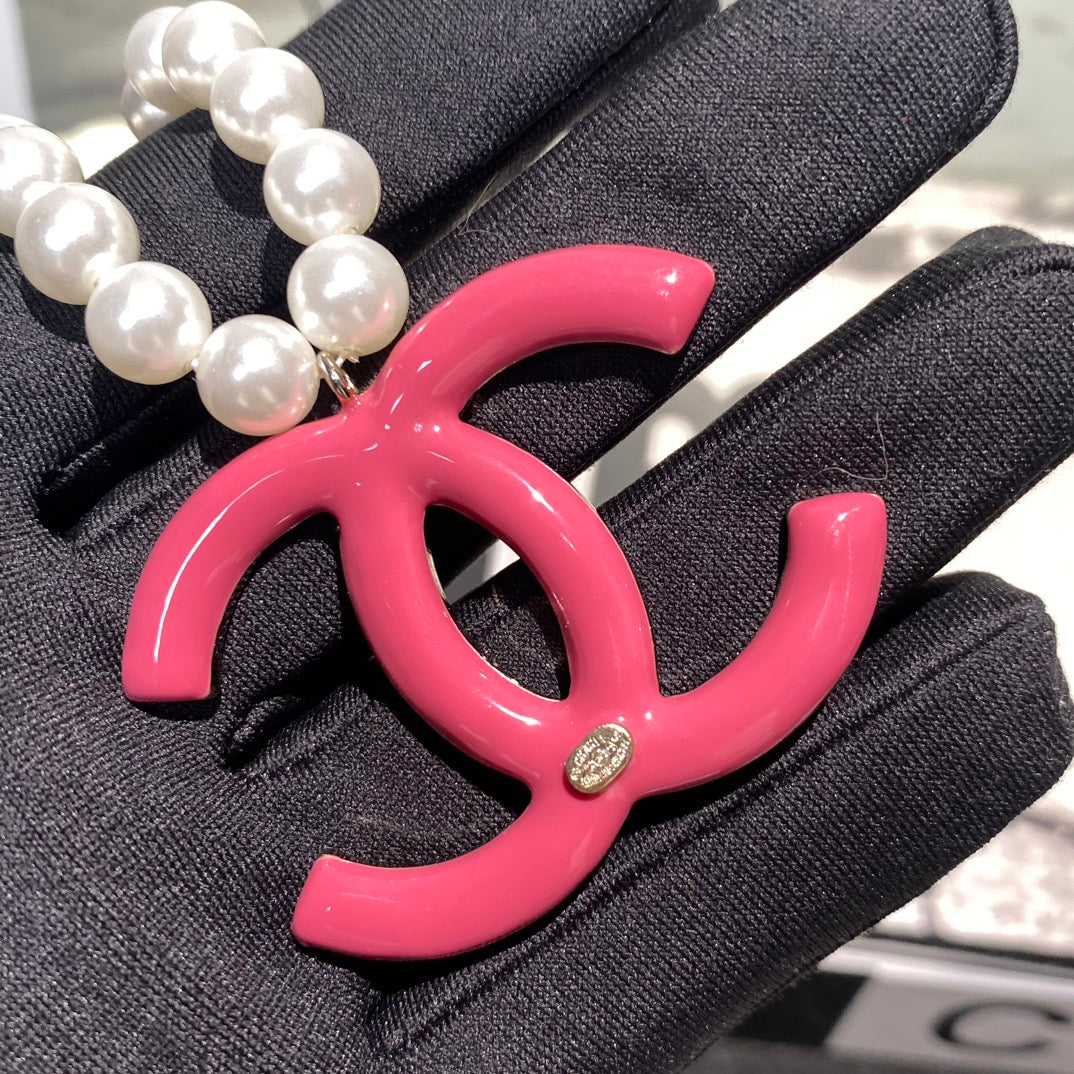 Pink Diamond Logo Pearl Necklace mysite