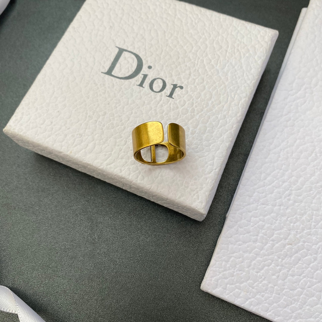 Vintage Ring