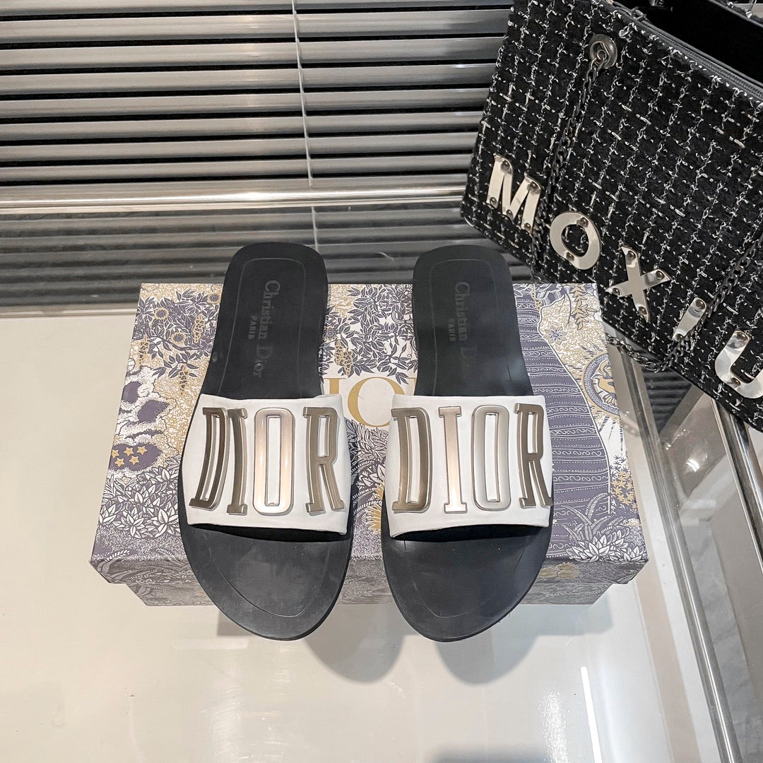 Metal Letters Solid Color Flat Slippers mysite