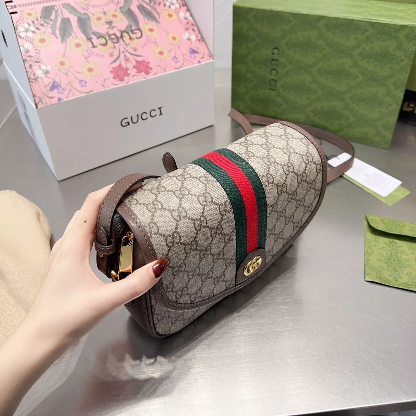 Ophidia Series Large Capacity Saddle Bag mysite