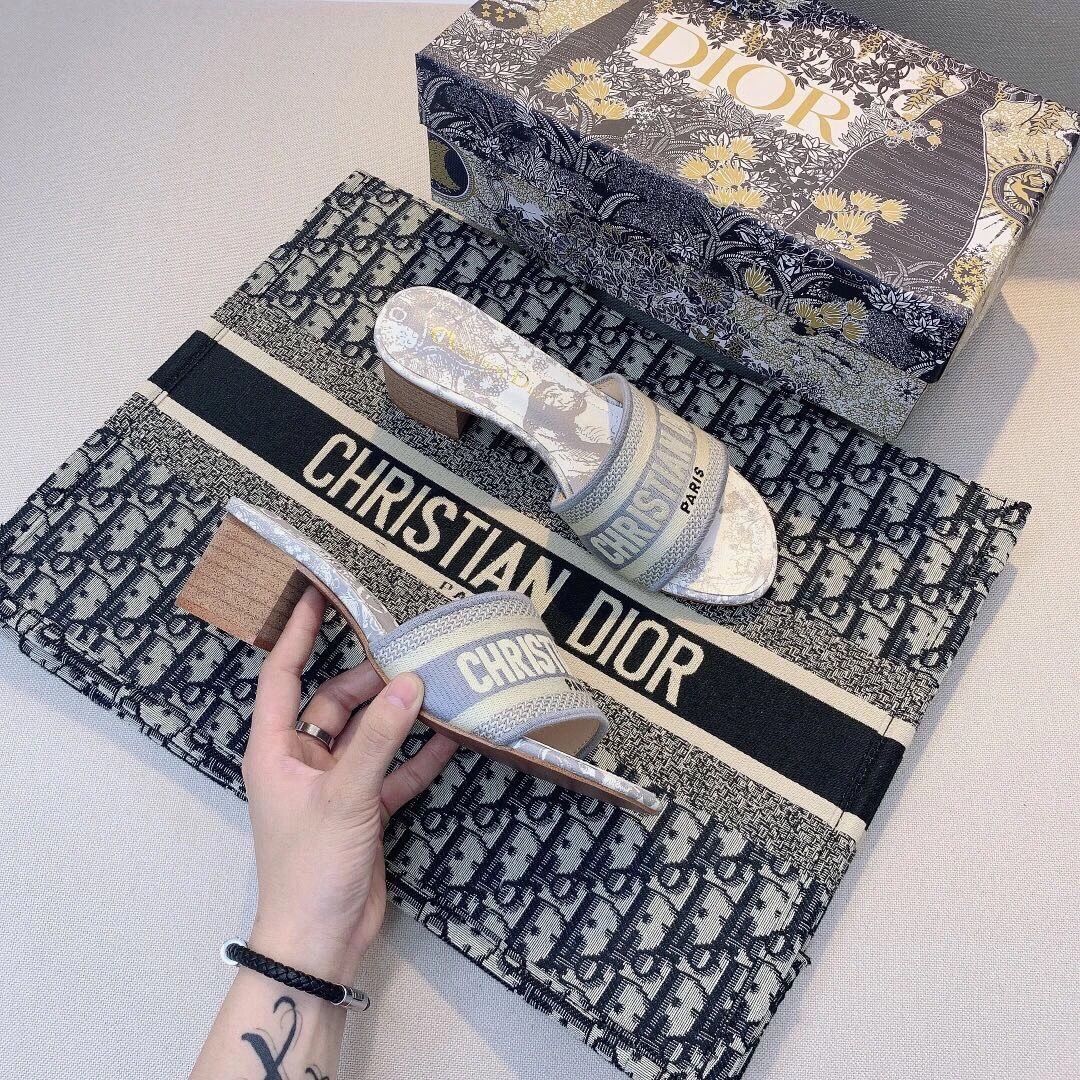 Embroidered Block Heel Slippers mysite