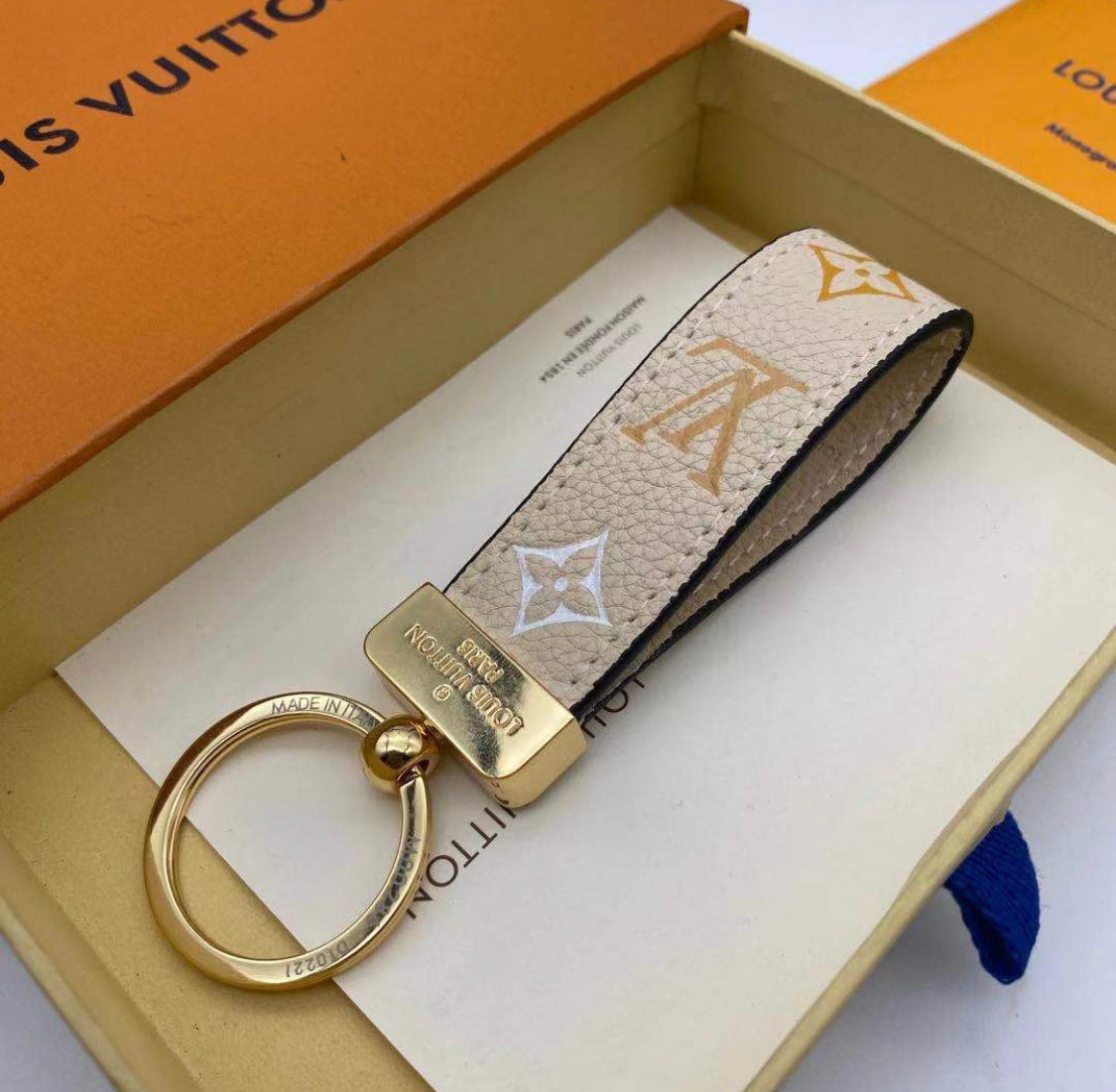 Luxury keychain mysite