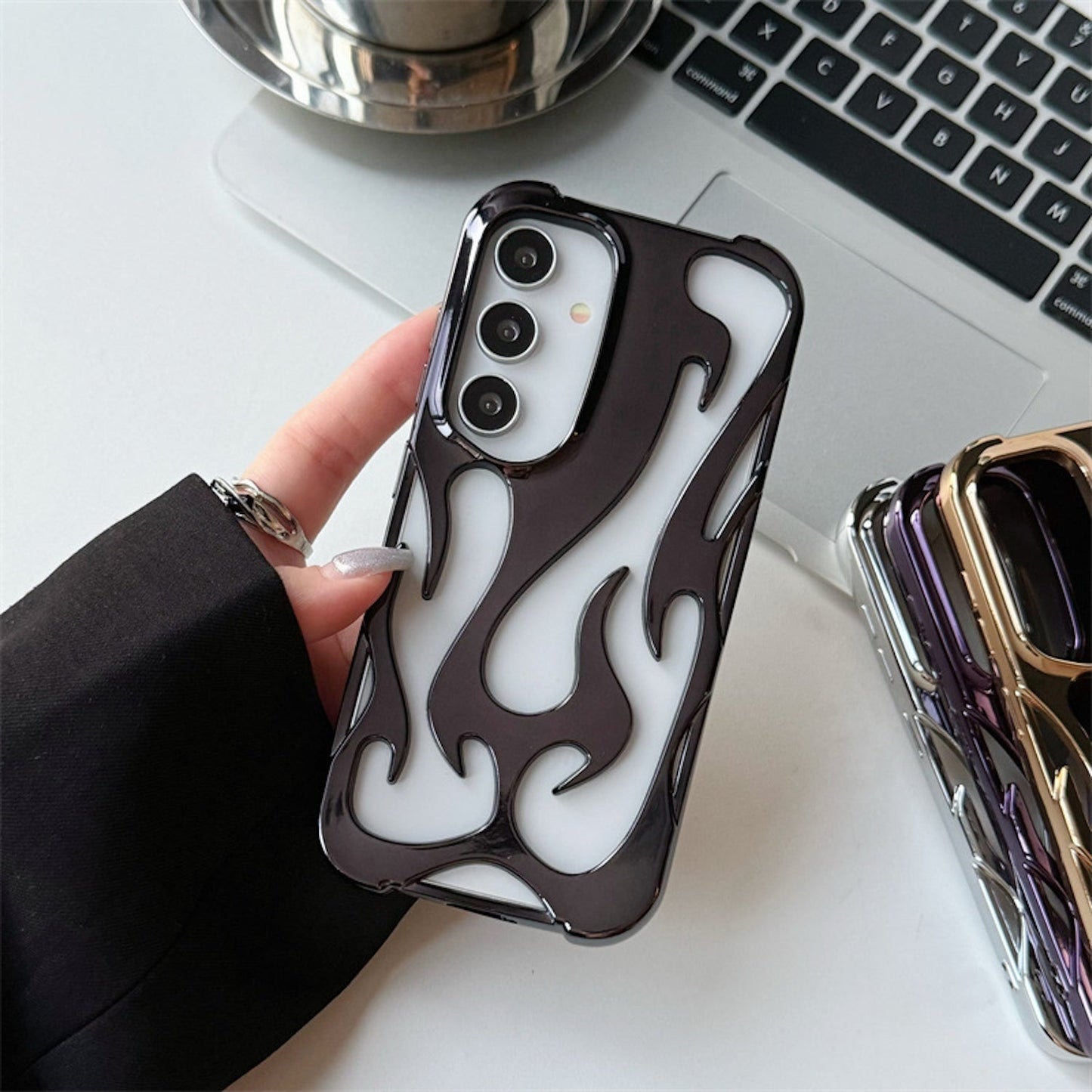 Fire Hollow Case | Samsung