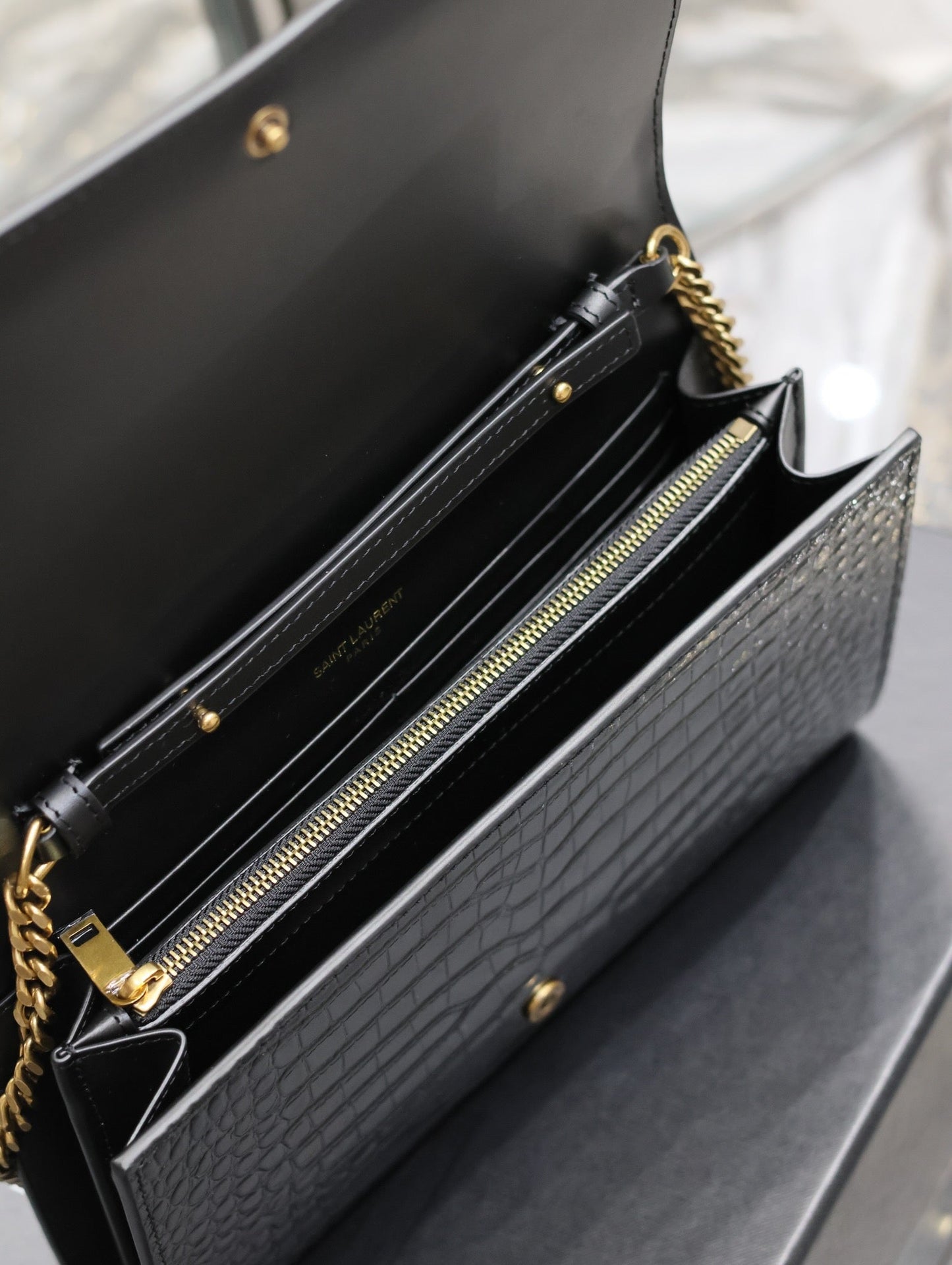 YSL Kate Croc Embossed BLack Gold Hardware - 23x14x3cm mysite