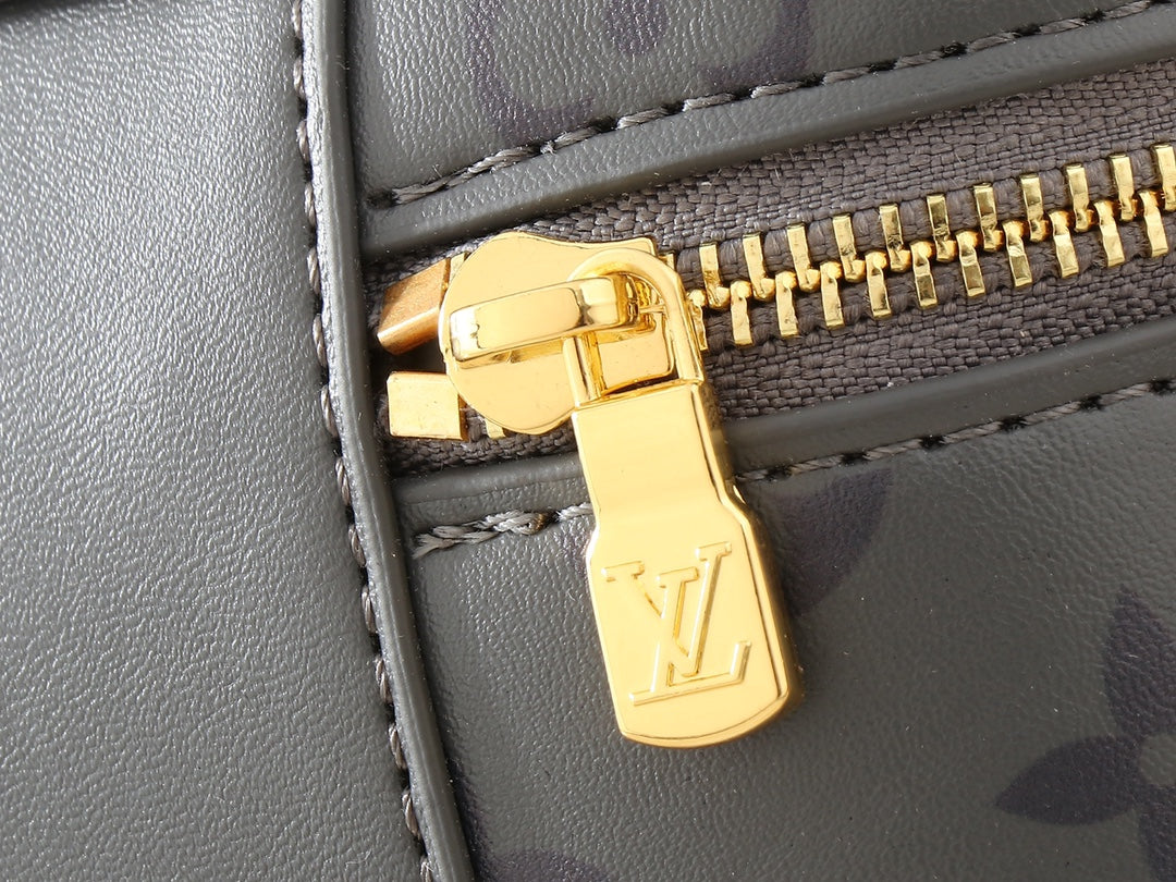 Louis Vuitton LV Vanity Chain Pouch Shoulder Bag 19¡Á11.5¡Á6.5cm mysite