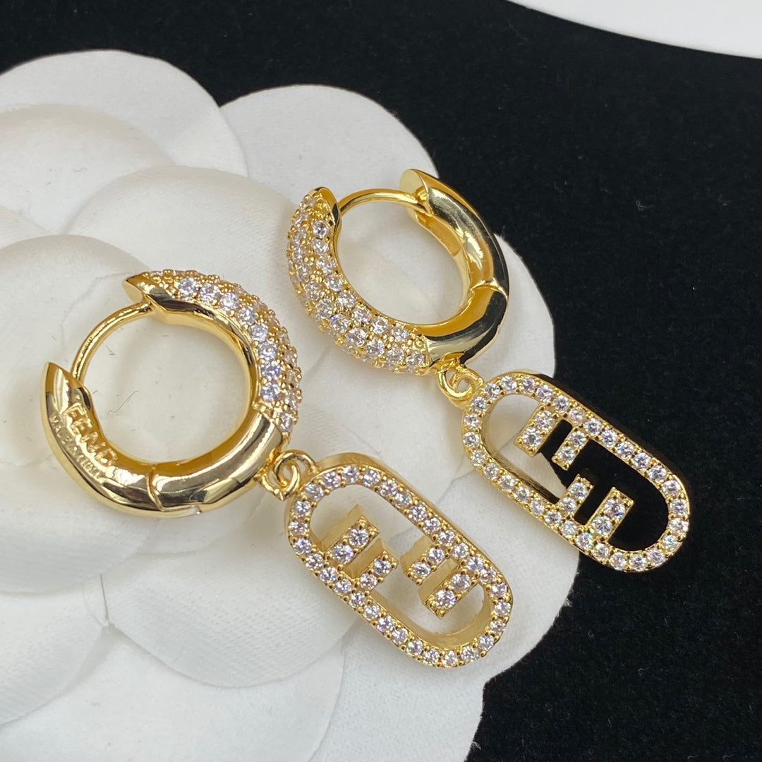 O'Lock Crystal Diamond Earrings mysite
