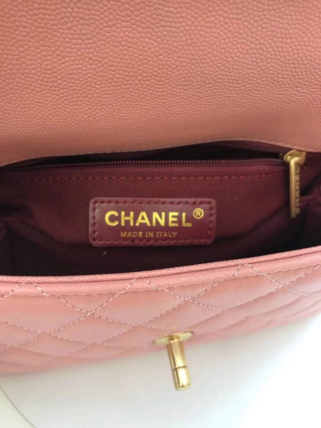 Chanel Coco Handle Gold Caviar Pink 24 cm mysite