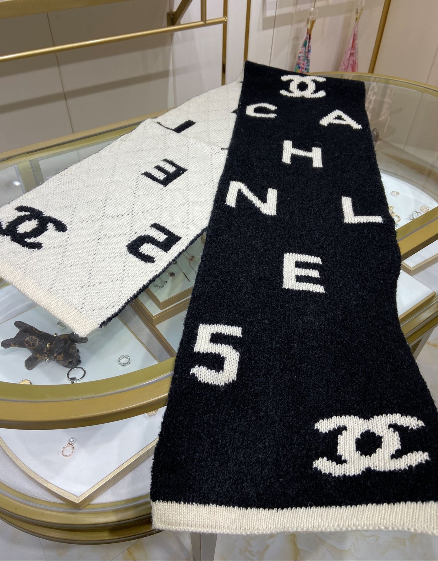 Alphanumeric pattern cashmere scarf mysite