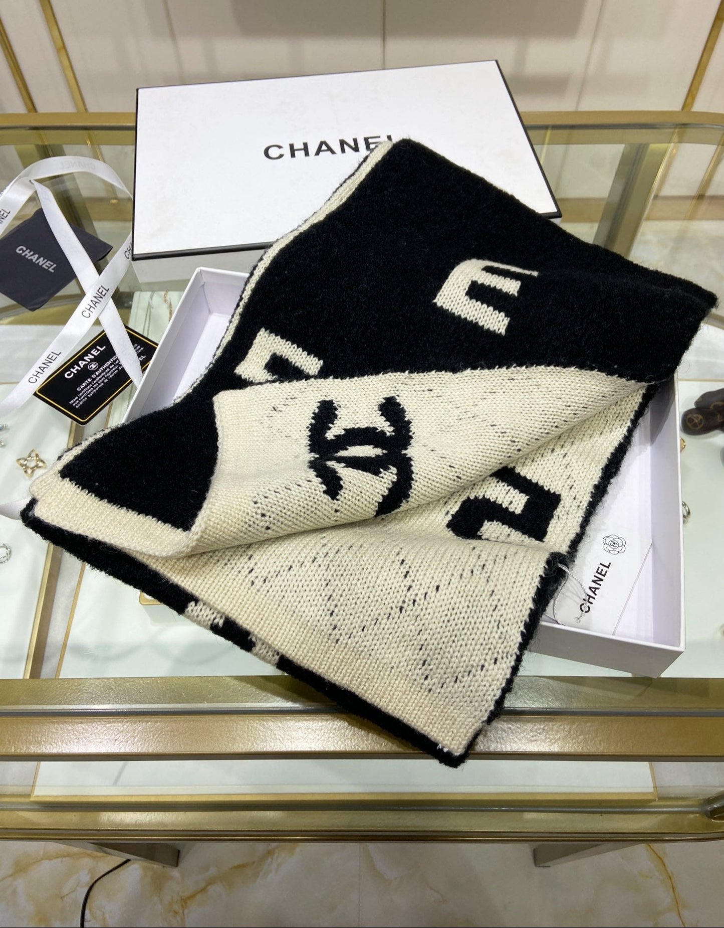 Alphanumeric pattern cashmere scarf mysite