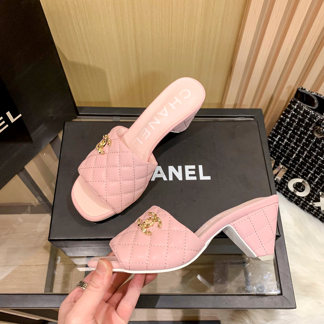 Diamond Leather Triangle Heel Slippers mysite