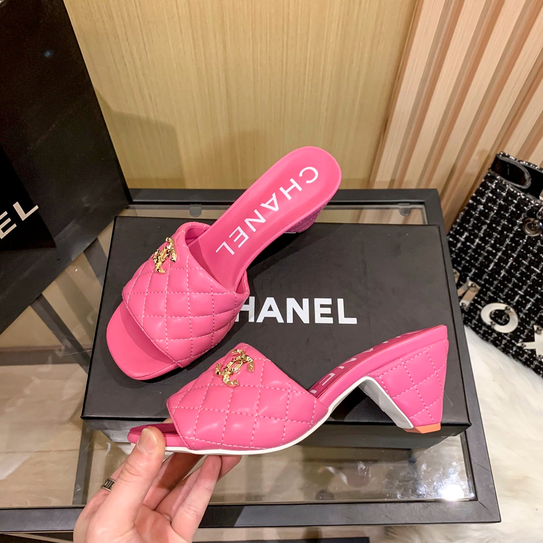 Diamond Leather Triangle Heel Slippers mysite