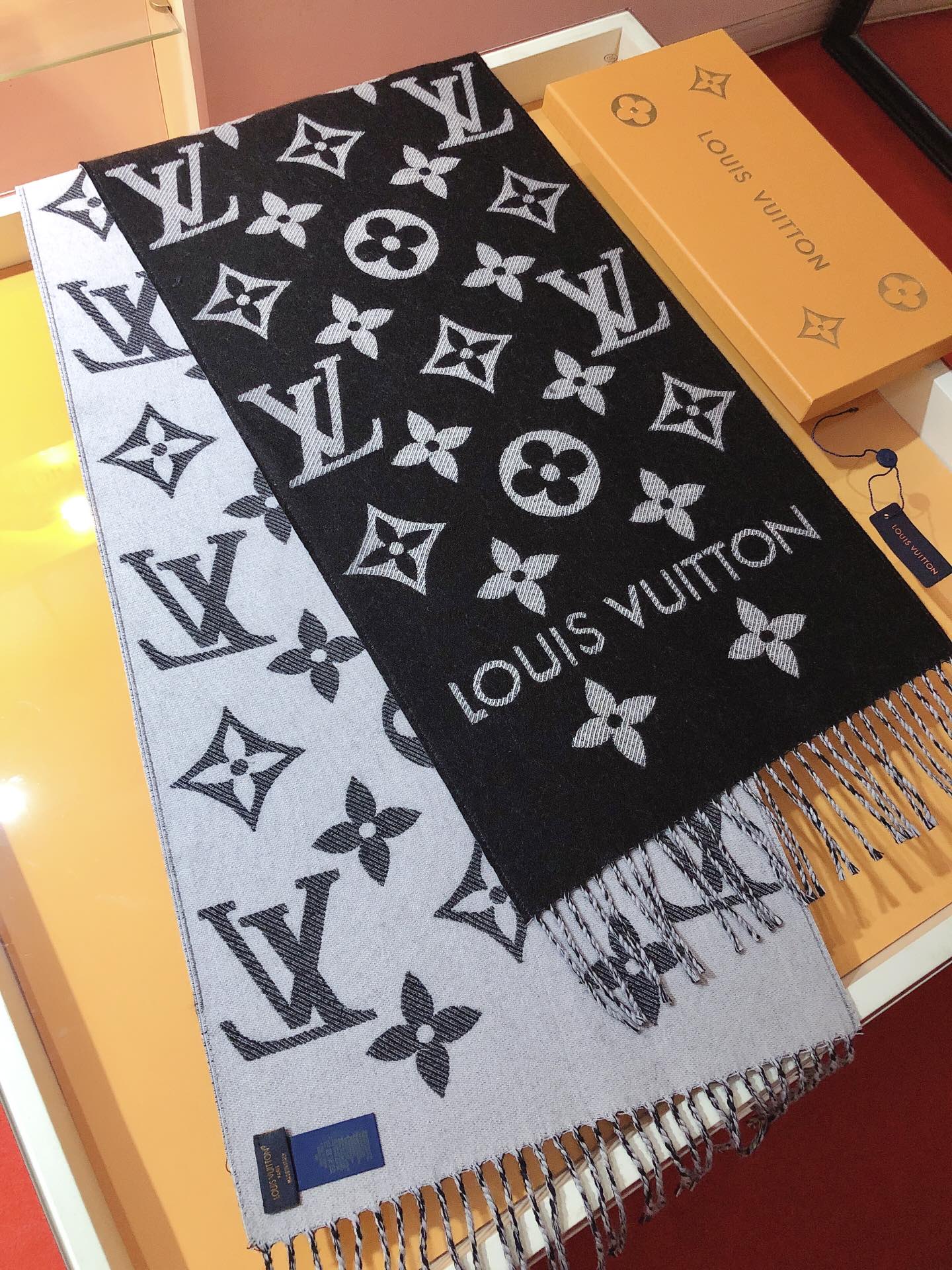 Fashionable tassel 100% cashmere scarf mysite