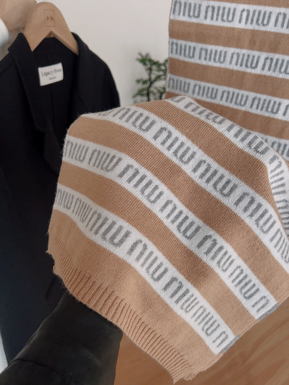 Striped 100% cashmere scarf mysite