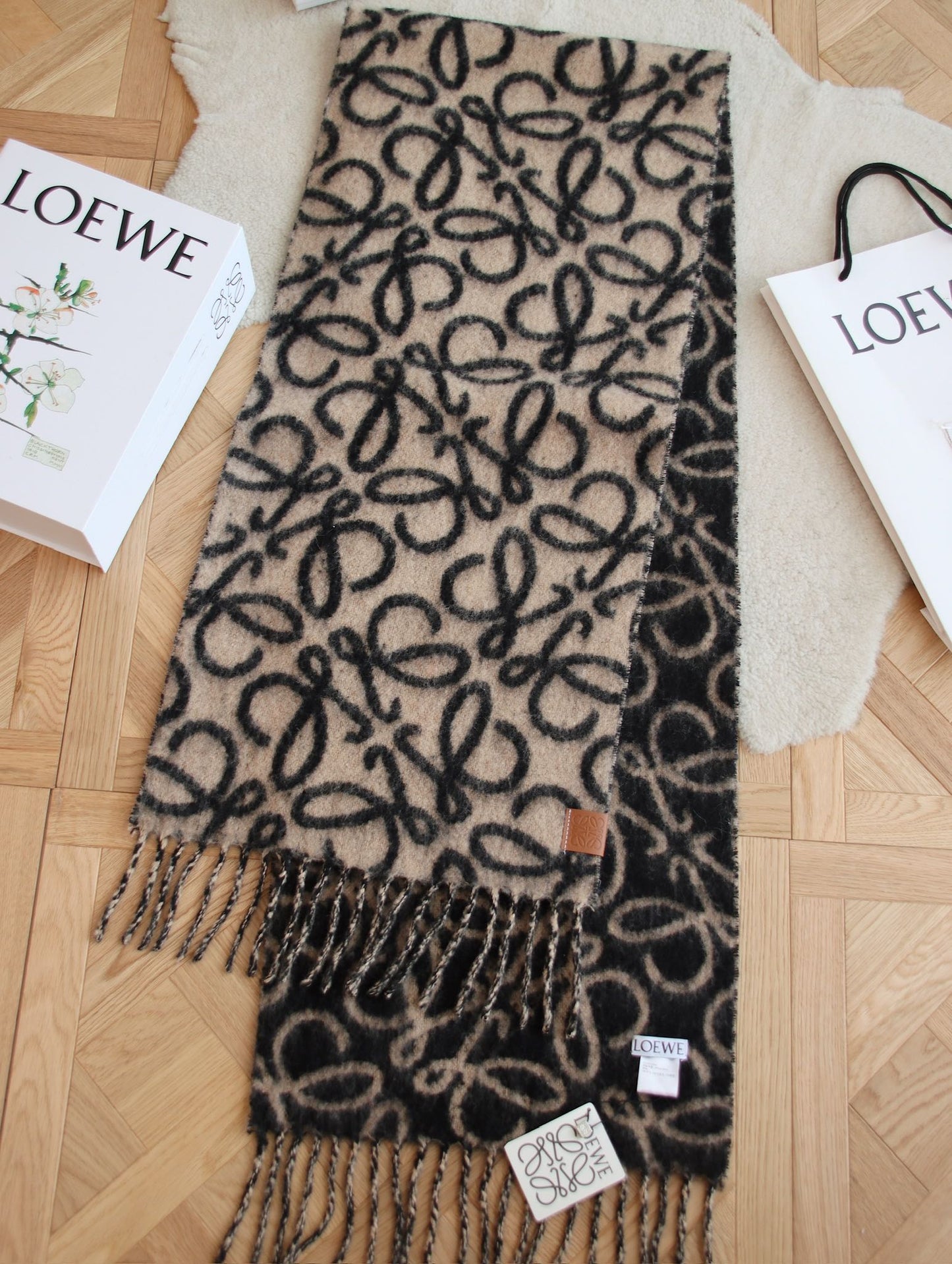 Printed wool and mohair scarf mysite