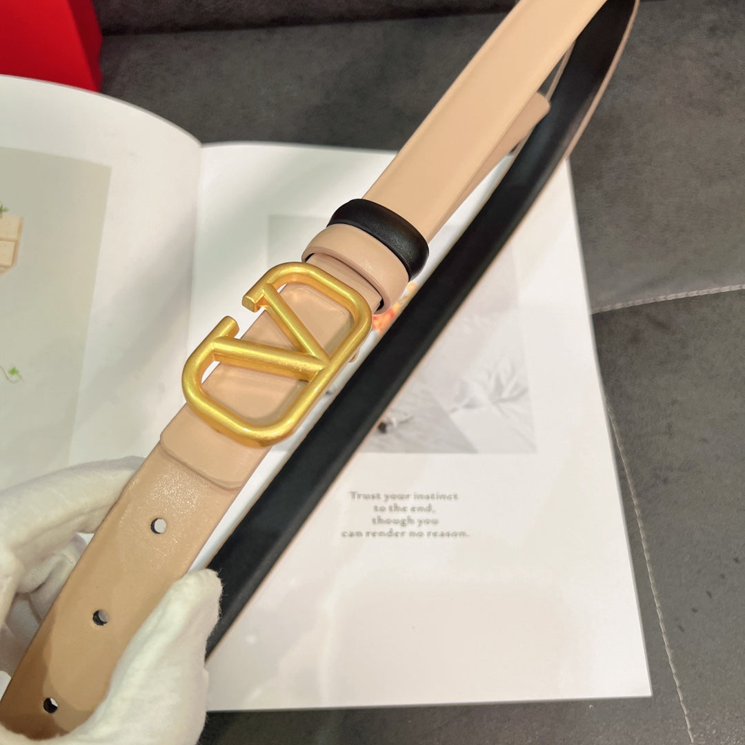 Women's Glossy Leather Metal Logo Belts mysite