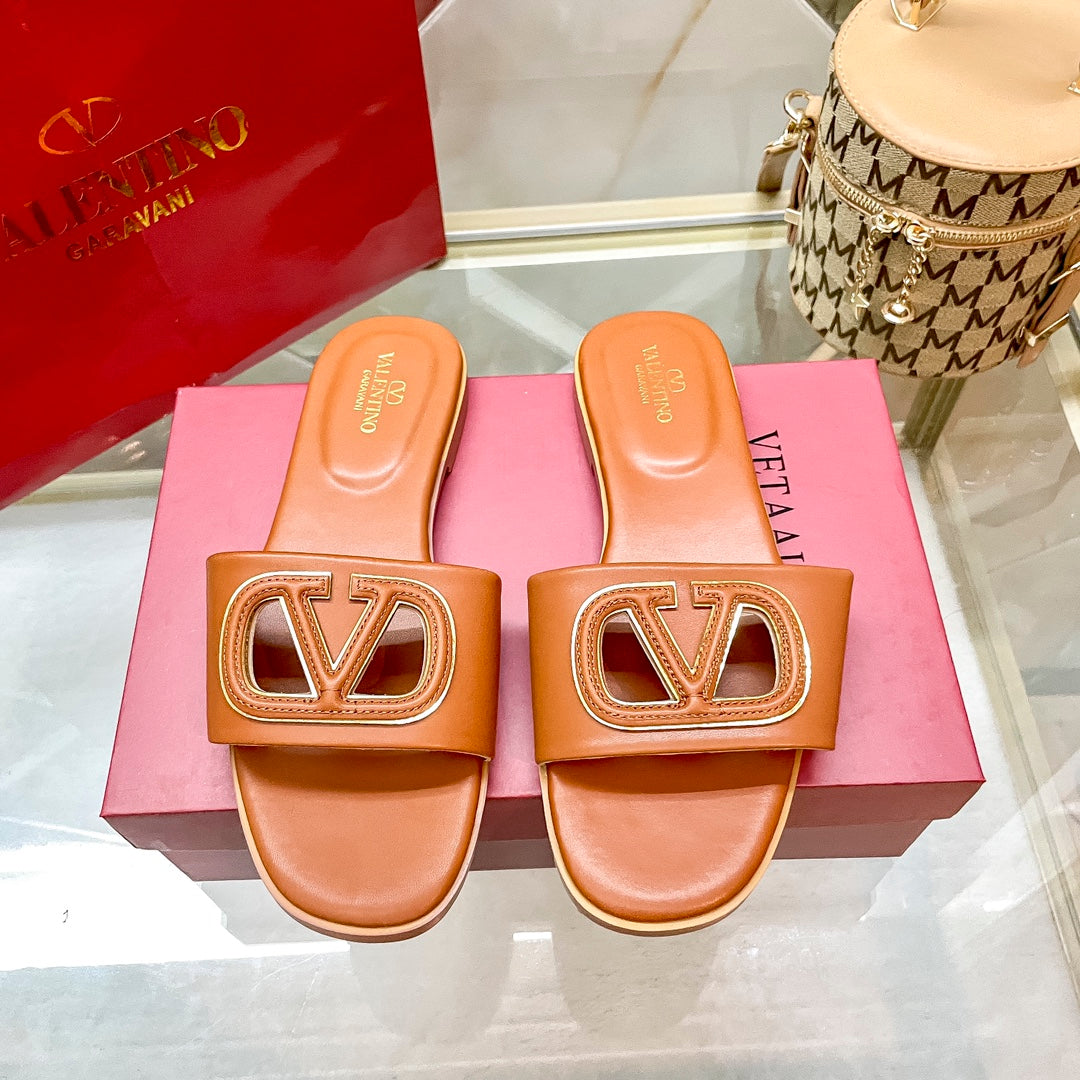 Fashion Logo Flat Slippers mysite