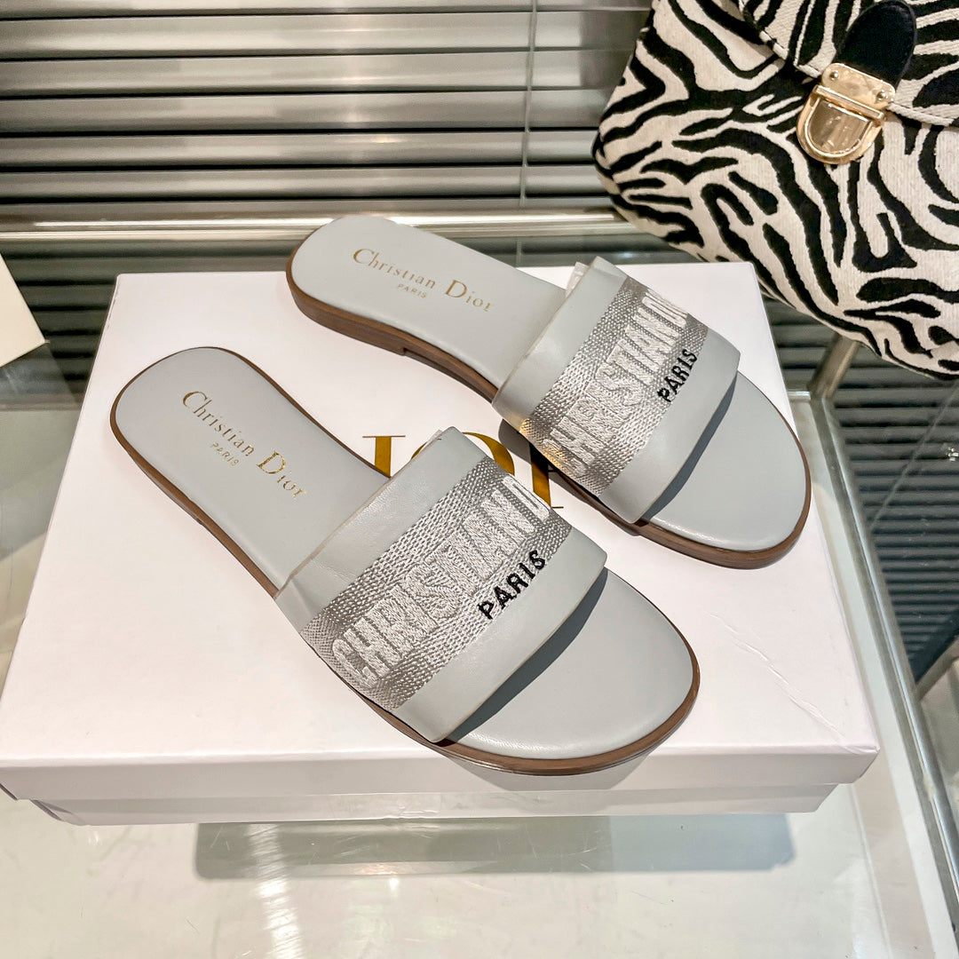 Solid Colors Calfskin and Embroidered Cotton Slippers mysite