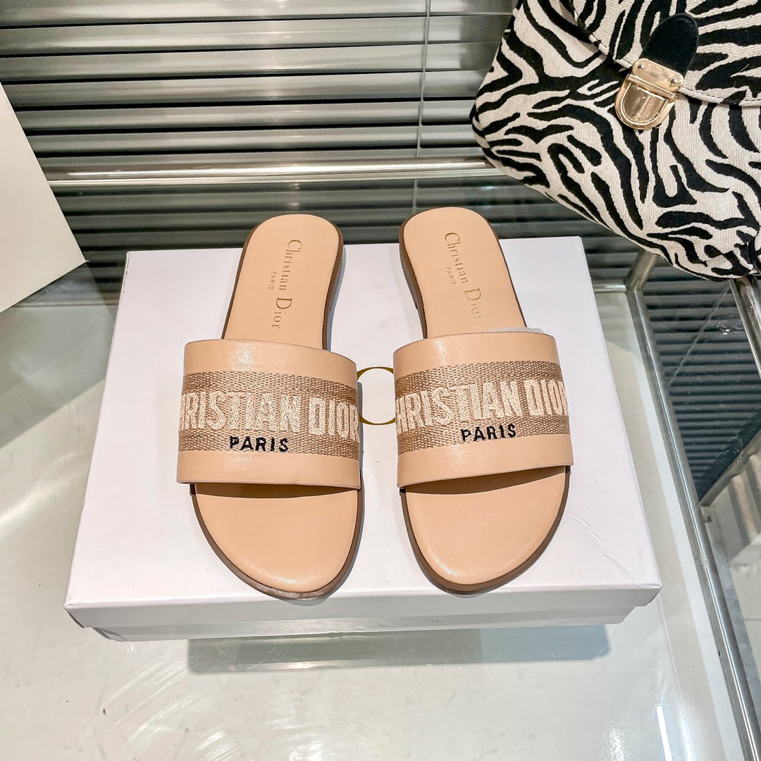 Solid Colors Calfskin and Embroidered Cotton Slippers mysite