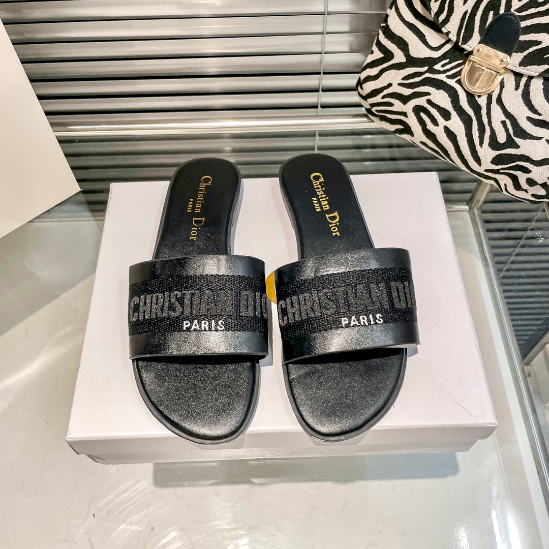 Solid Colors Calfskin and Embroidered Cotton Slippers mysite