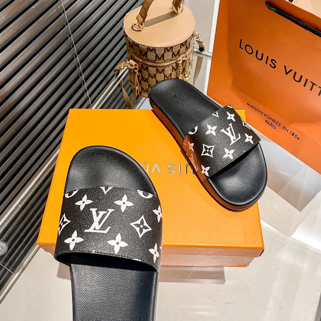 Couples Monogram& Checkerboard Flat Slippers mysite