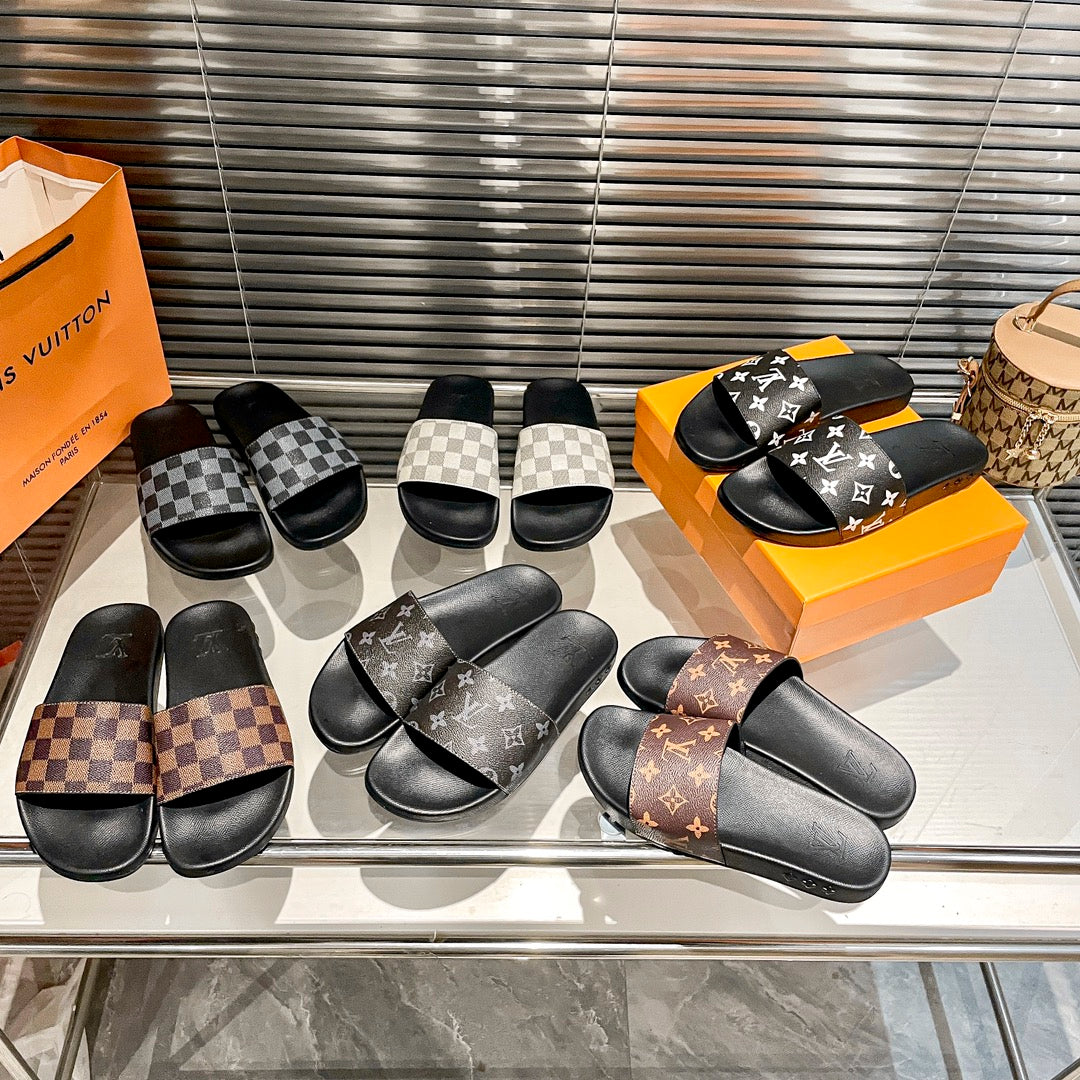Couples Monogram& Checkerboard Flat Slippers mysite