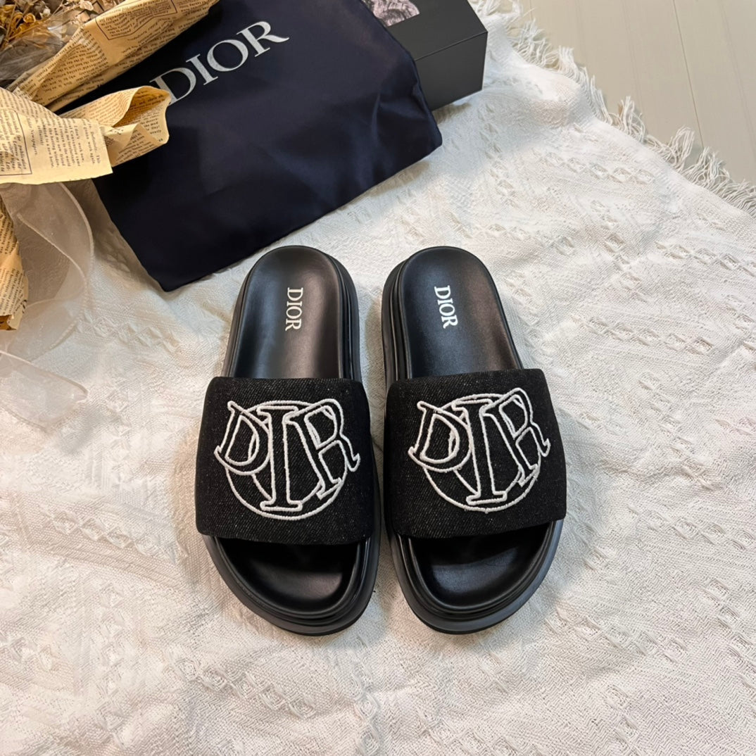Aqua Sandals mysite