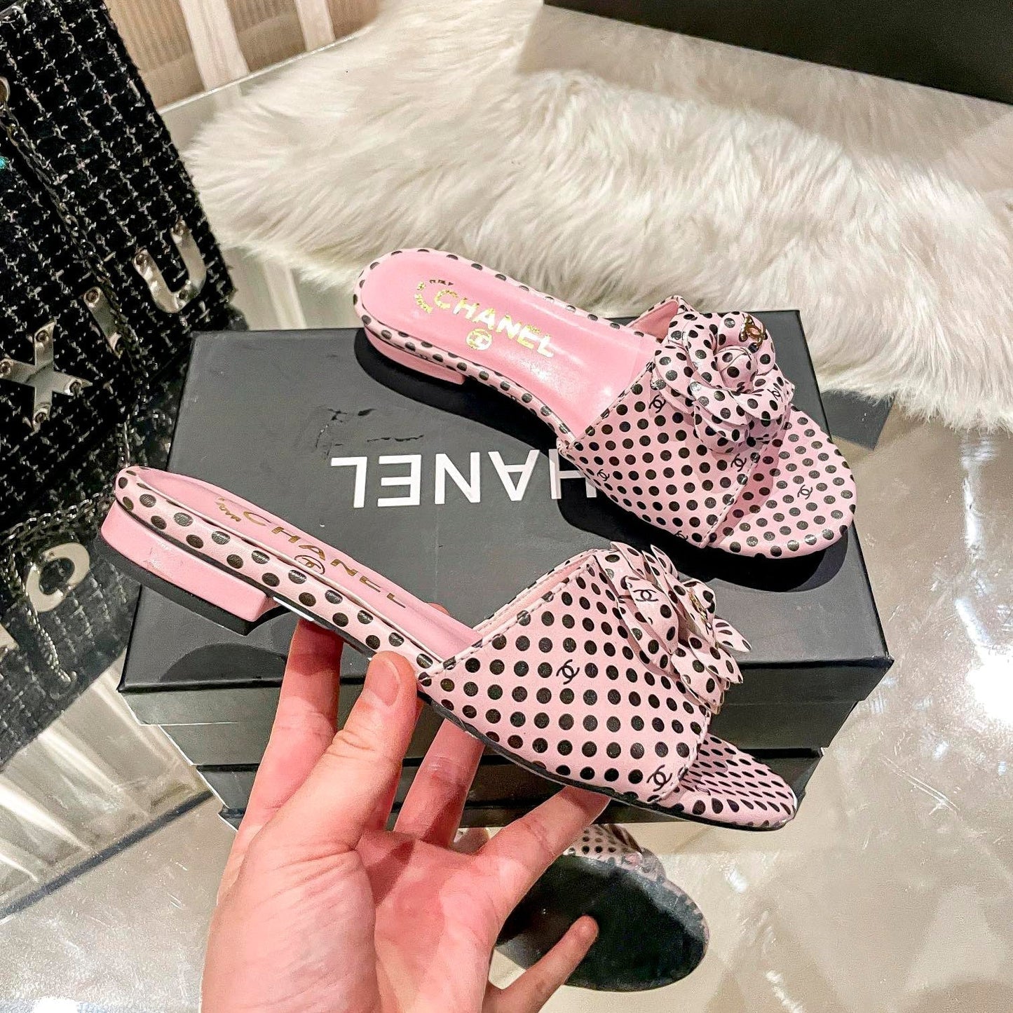 Retro Polka Dot Flat Slippers mysite