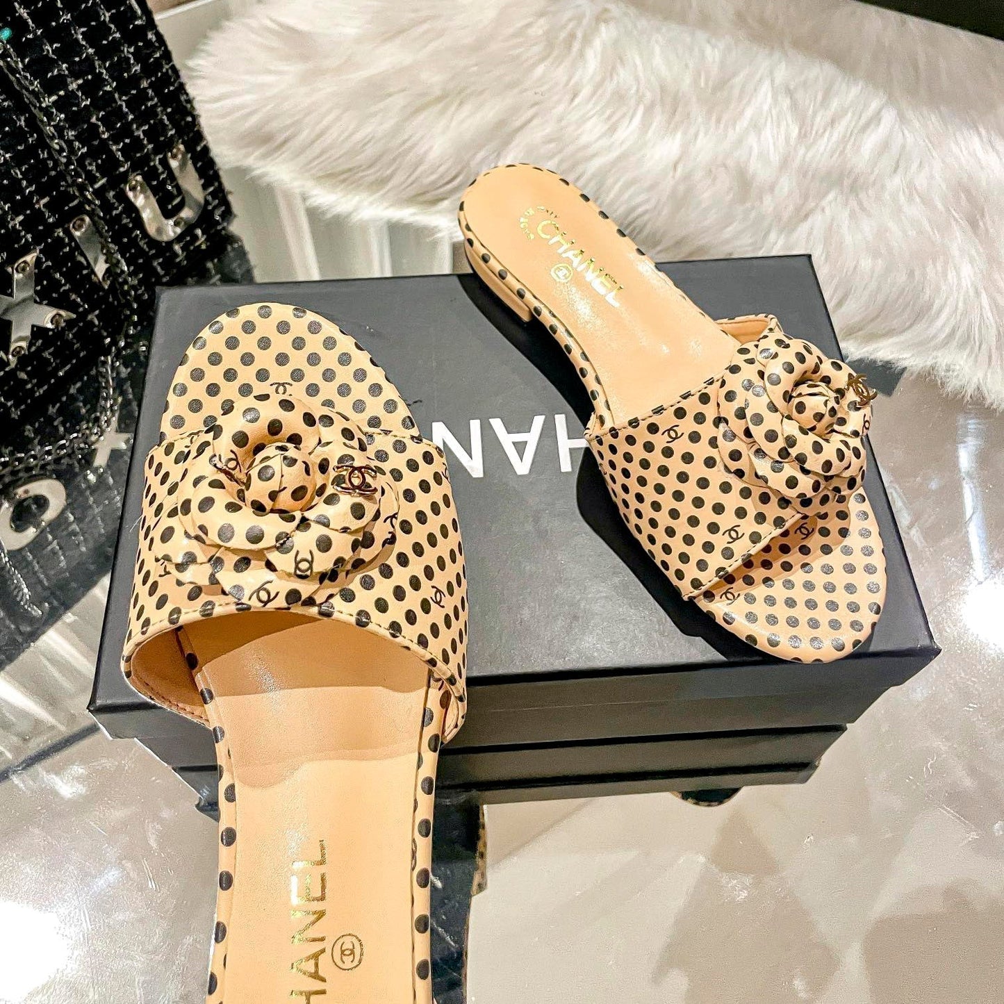 Retro Polka Dot Flat Slippers mysite