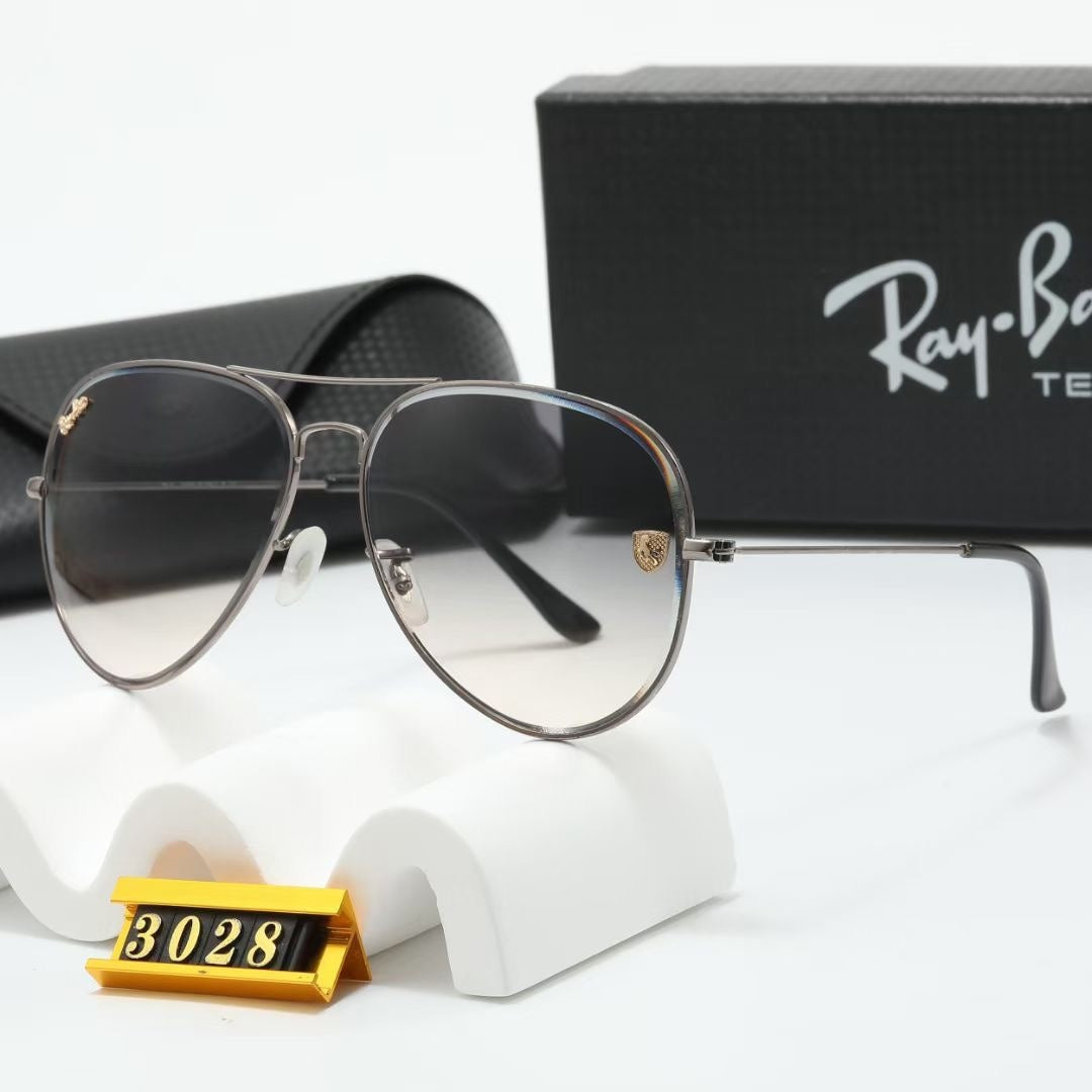 Fashion hot 8 color sunglasses 3028 mysite