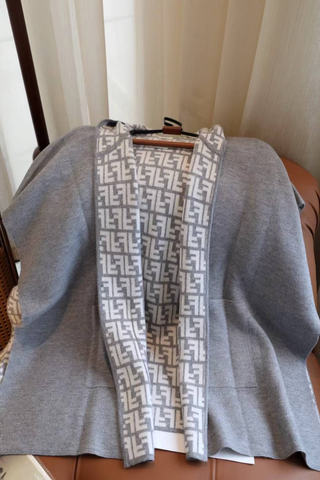 Gray Cashmere Hooded Poncho mysite