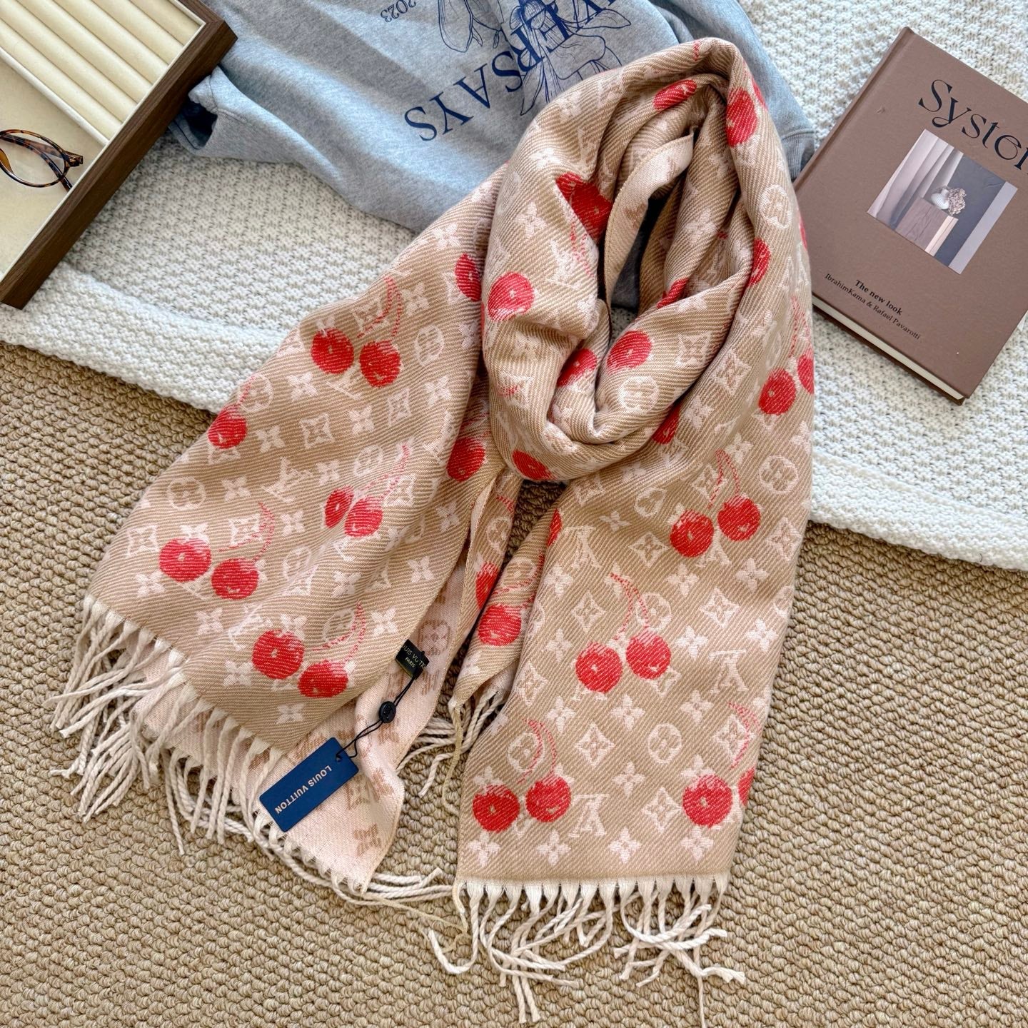 Cherry Embossed Scarf mysite