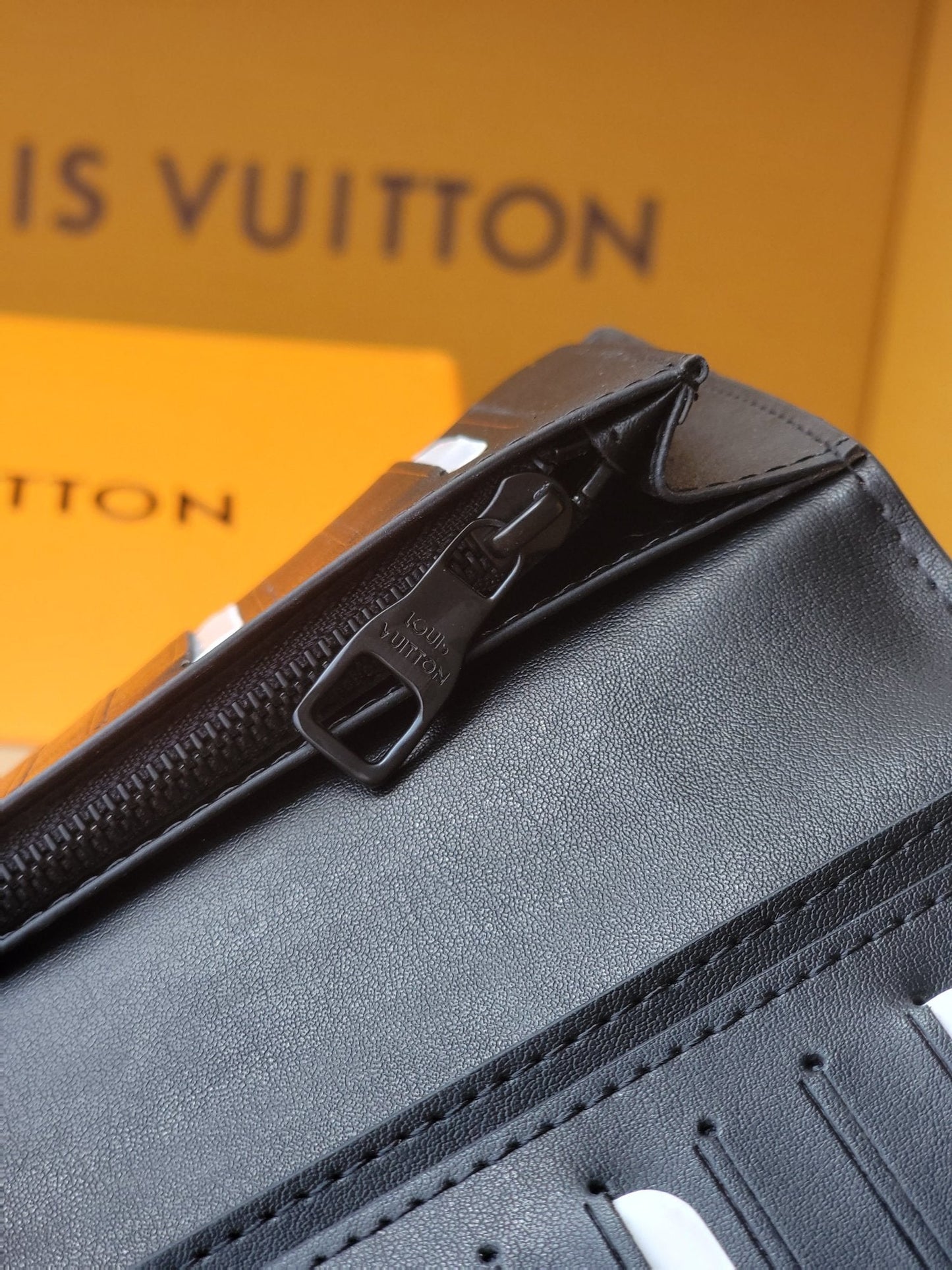 LV M81830 Brazza Wallet Brown Crocodile Leather mysite