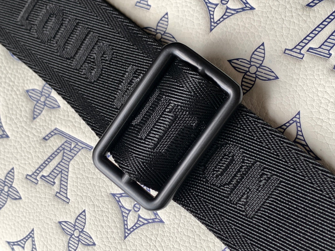 LV M25227 Rush Bumbag White Monogram Shadow Calfskin mysite